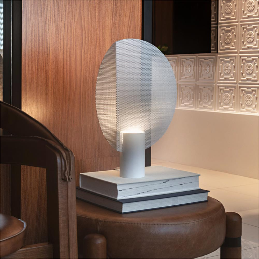 ABAJUR NOVENTA P 3W BIVOLT