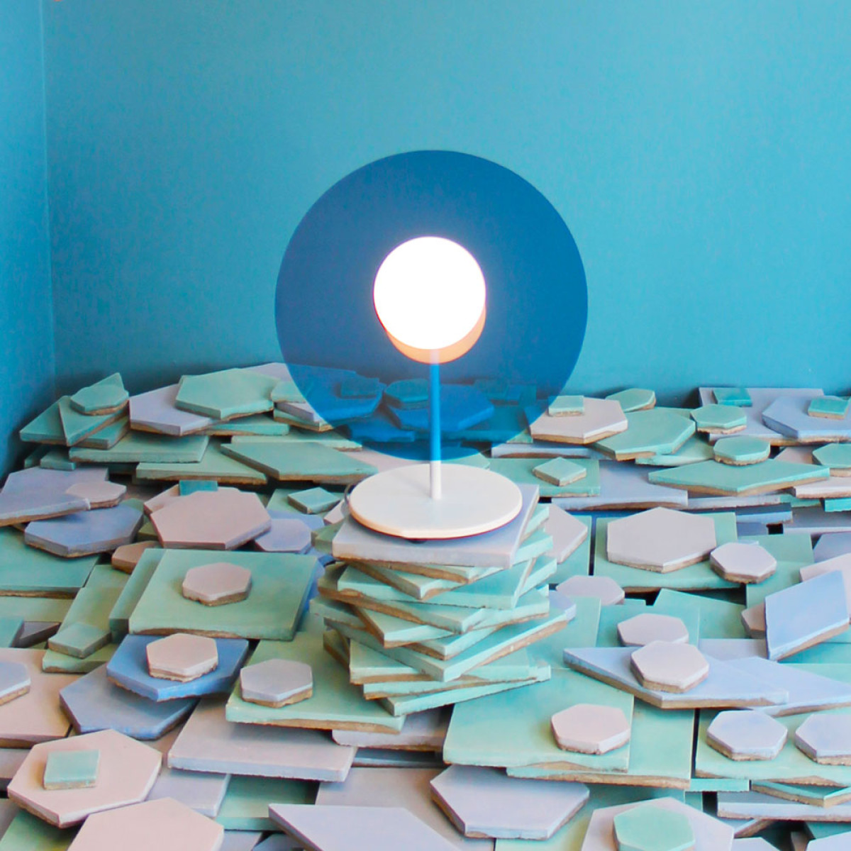 ABAJUR O2 OXIGÊNIO 35 1XG9 LED