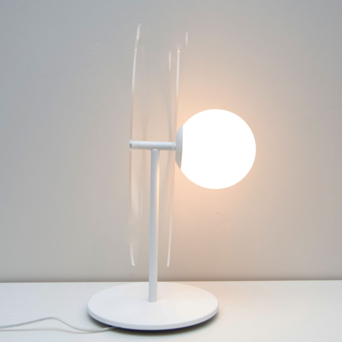 ABAJUR O2 OXIGÊNIO DUPLO 35 1XG9 LED